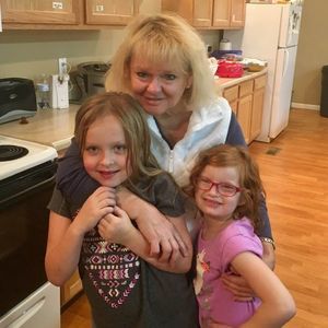 Meet your Posher, Sandy